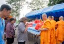 ปทุมธานี น้ำใจหลั่งไหล วัดพระธรรมกายเปิดศาลามหาทานบารมี รับวัตถุทานช่วยผู้ประสบภัยน้ำท่วม