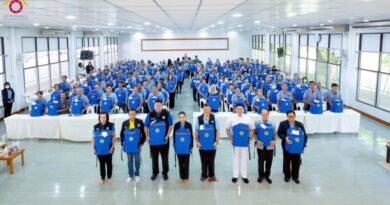 ปทุมธานี – อบจ. จัดประชุมและมอบครุภัณฑ์ทางการแพทย์ เสริมพลัง อสม. ขับเคลื่อนสุขภาพชุมชนอย่างยั่งยืน