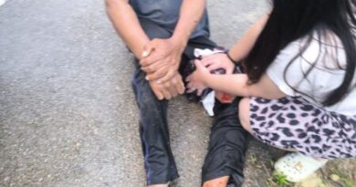 ขุมพร-นักศึกษาพยาบาลน้ำใจงาม ช่วยผู้บาดเจ็บโดนควายขวิด