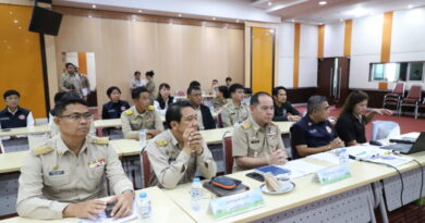 ปทุมธานี ผู้ว่าฯ เอกวิทย์จับมือนายกแจ๊ส เร่งแก้ปัญหาน้ำท่วมขังในพื้นที่ปทุม