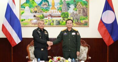 แม่ทัพภาคที่ 2/ผู้บัญชาการศูนย์ปฏิบัติการกองทัพภาคที่ 2 เยือน สาธารณรัฐประชาธิปไตยประชาชนลาว ประสานความร่วมมือกับกองทัพประชาชนลาว เพื่อสร้างความมั่นคง และการรักษาความสงบเรียบร้อยตามแนวชายแดนไทย – ลาว