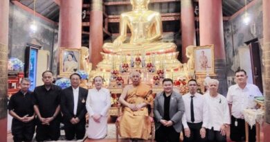 นางศศิวัณย์ ศรีพรหม  รองประธานสภาอุตสาหกรรมท่องเที่ยวแห่งประเทศไทย  ได้เป็น เจ้าภาพพิธีบำเพ็ญกุศลสวดพระอภิธรรม อุทิศถวายพระราชกุศลแด่ สมเด็จพระนางเจ้าสิริกิติ์ พระบรมราชินีนาถ พระบรมราชชนนีพันปีหลวง