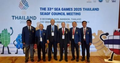 ประชุมมนตรีซีเกมส์สดุดี​มอบเครื่องราชอิสริยาภรณ์​ซีเกมส์ให้​ “บิ๊กจา” พล.ต.จารึก​ อารี​ราช​การัณย์​ อดีตเลขาธิการ​คณะกรรมการ​โอลิมปิคแห่ง​ประเทศไทย​ฯ​ พร้อมถกหนักเสนอเปลี่ยนสำนักงานมนตรีซีเกมส์จากไทยย้ายไปที่อื่น​ “พิมล​ ศรีวิกรม์” ยืนยันไม่เห็นด้วย​ ส่วนประเด็นกัมพูชายืนยันส่งนักกีฬา​เข้าร่วม​ซีเกมส์ร้อยกว่าชีวิตทยอยเดินทางถึงเมืองไทยแล้ว​ ไทยยืนยันความปลอดภัยจะดูแลให้เป็นอย่างดี