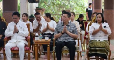 พิษณุโลกนายก อบจ.พิษณุโลก เป็นประธานพิธีไหว้ครูชมรมลิเกจังหวัดพิษณุโลก