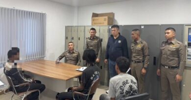 ผู้ว่าฯ ชลบุรีสั่งการด่วน! เร่งล่าแก๊งต่างด้าวปา รบ.-โชว์ของมีคมข่มขู่ จัดชุดใหญ่บูรณาการ