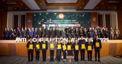 “สื่อต้านคอร์รัปชั่นฯ” ชู “บิ๊กเต่า-ผู้กองธร-ก้อย” มือปราบทุจริต ยกย่อง“มิสเตอร์จิโร่-บิ๊กกุ้ง-บิ๊กปตท.-ออมสิน-ซีพีออลล์” ผู้นำธรรมาภิบาล ขณะที่“ศูนย์สอบมธ.-สื่อน้ำดี”ซิวโล่ห์เกียรติยศ งานมอบรางวัล“ANTI-CORRUPTION AWARDS 2025”